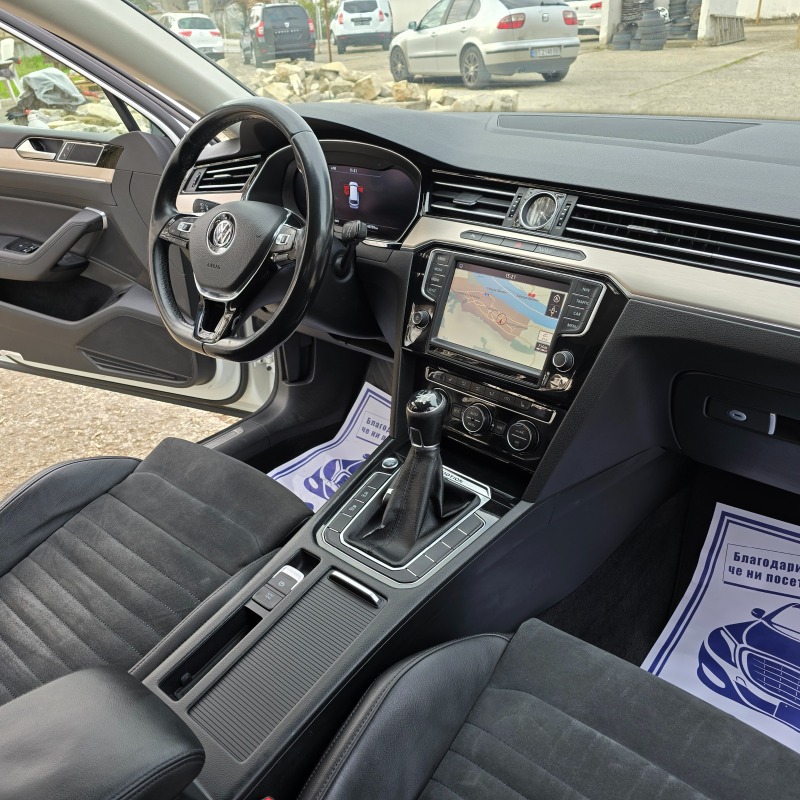 VW Passat 2.0 TDI FULL LED DIGITAL  4X4, снимка 8 - Автомобили и джипове - 44768060