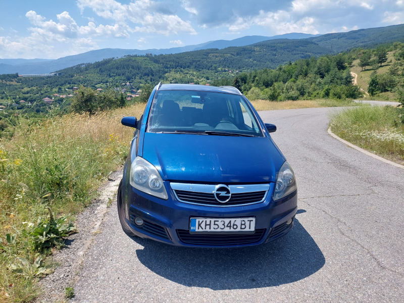Opel Zafira 1.6, снимка 2 - Автомобили и джипове - 46317062