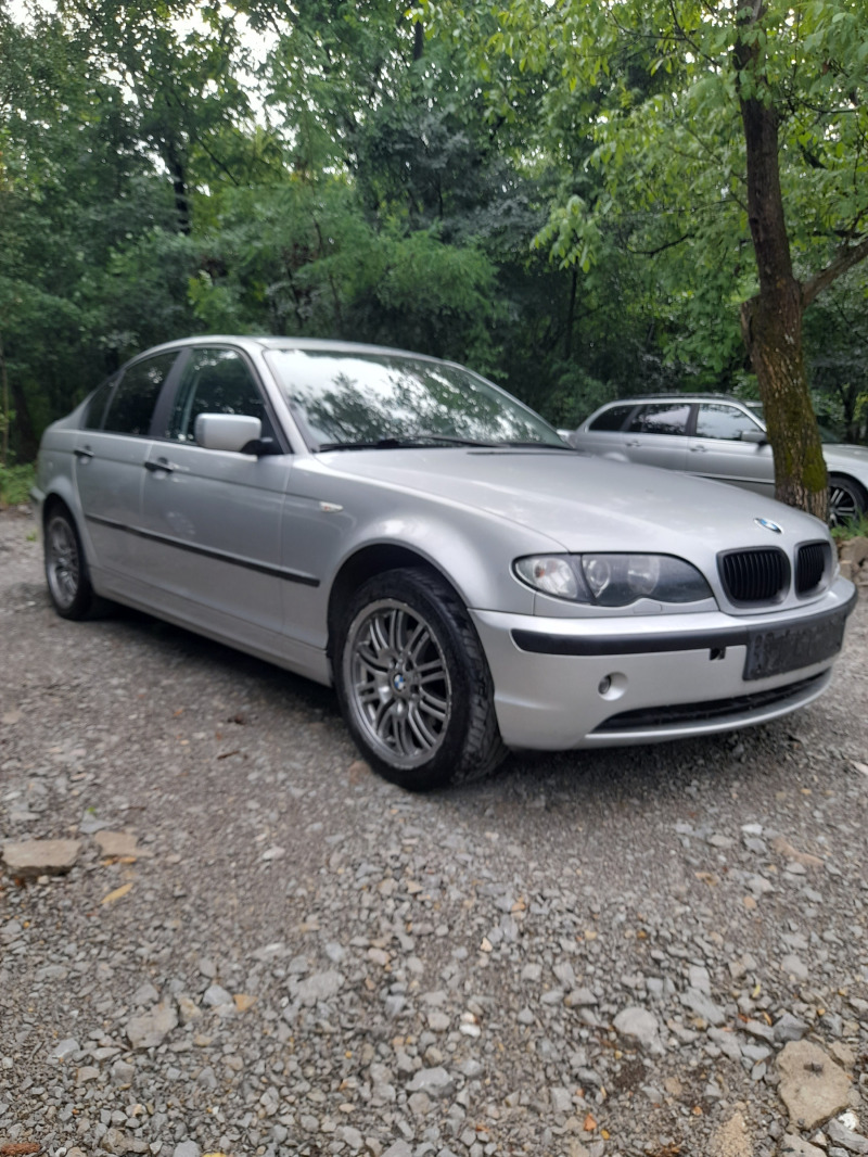 BMW 318, снимка 1 - Автомобили и джипове - 46448803