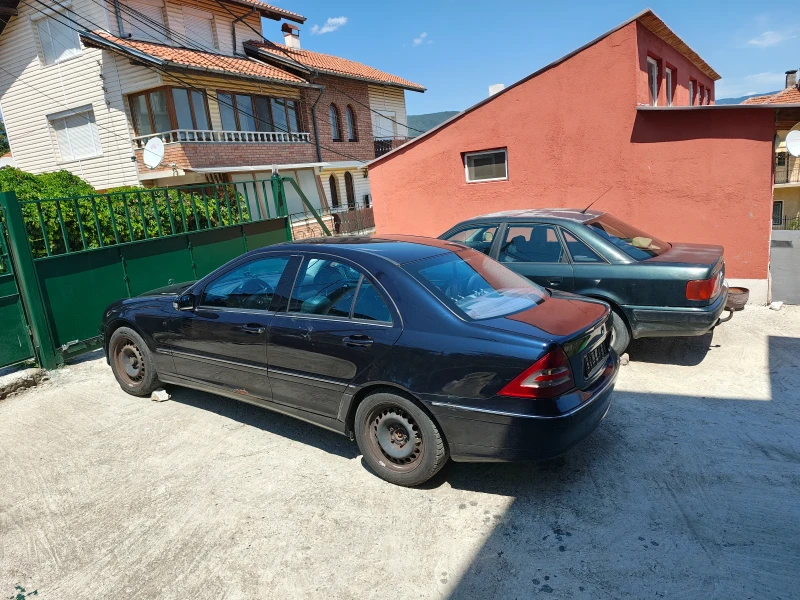 Mercedes-Benz C 220, снимка 9 - Автомобили и джипове - 46806997