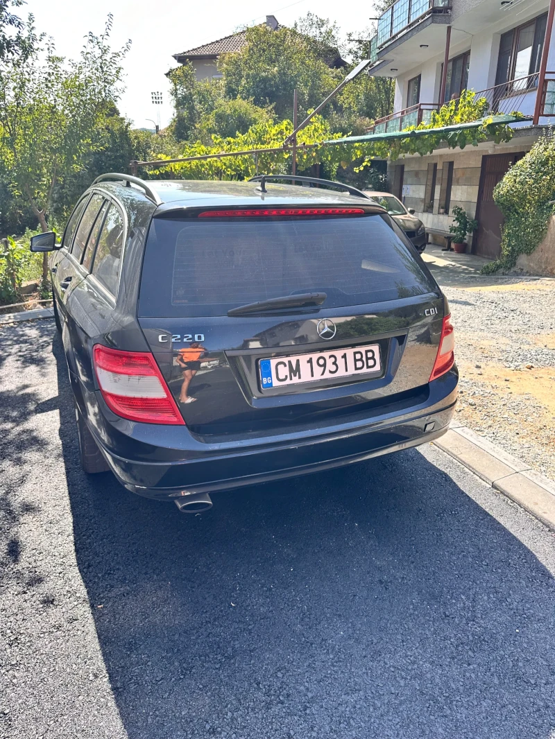 Mercedes-Benz C 220, снимка 5 - Автомобили и джипове - 46946311