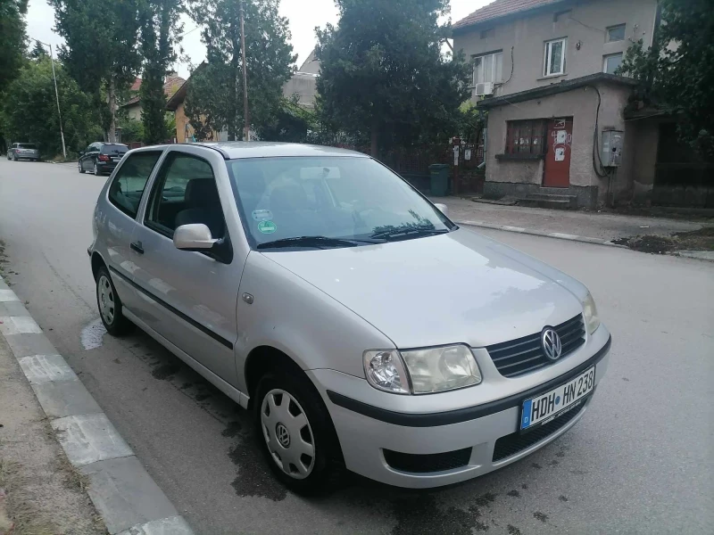 VW Polo, снимка 8 - Автомобили и джипове - 46995704