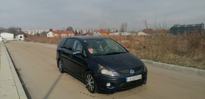 Mitsubishi Grandis, снимка 2 - Автомобили и джипове - 47590715