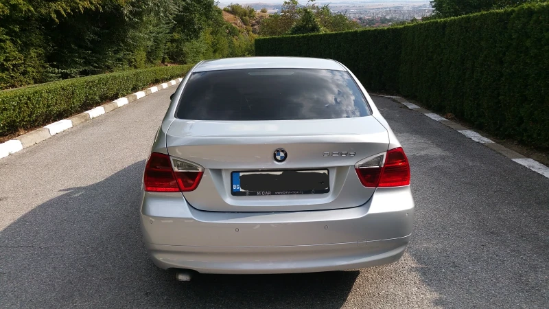 BMW 320, снимка 6 - Автомобили и джипове - 47877625