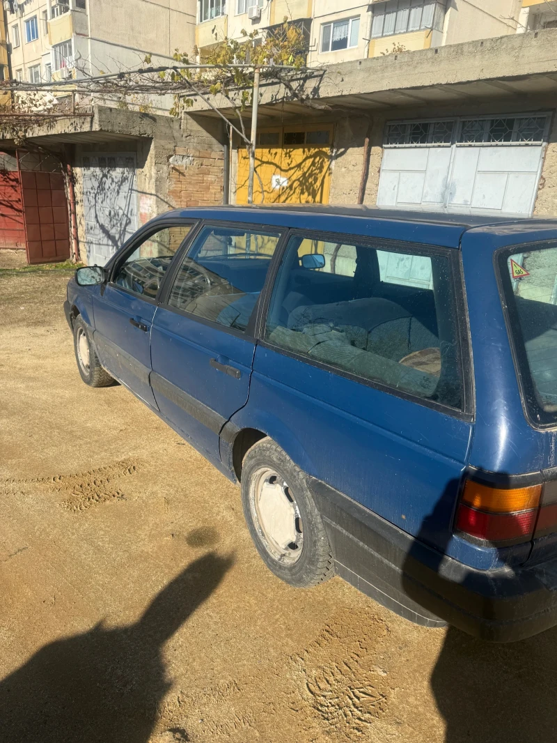 VW Passat, снимка 3 - Автомобили и джипове - 48077046