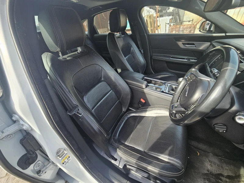 Jaguar Xf 204dtd R-Sport, снимка 8 - Автомобили и джипове - 50287397