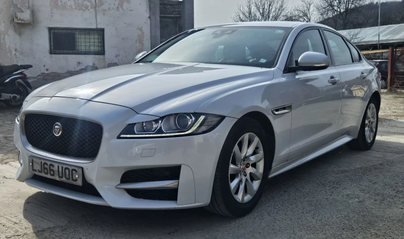 Jaguar Xf 204dtd R-Sport, снимка 3 - Автомобили и джипове - 50287397
