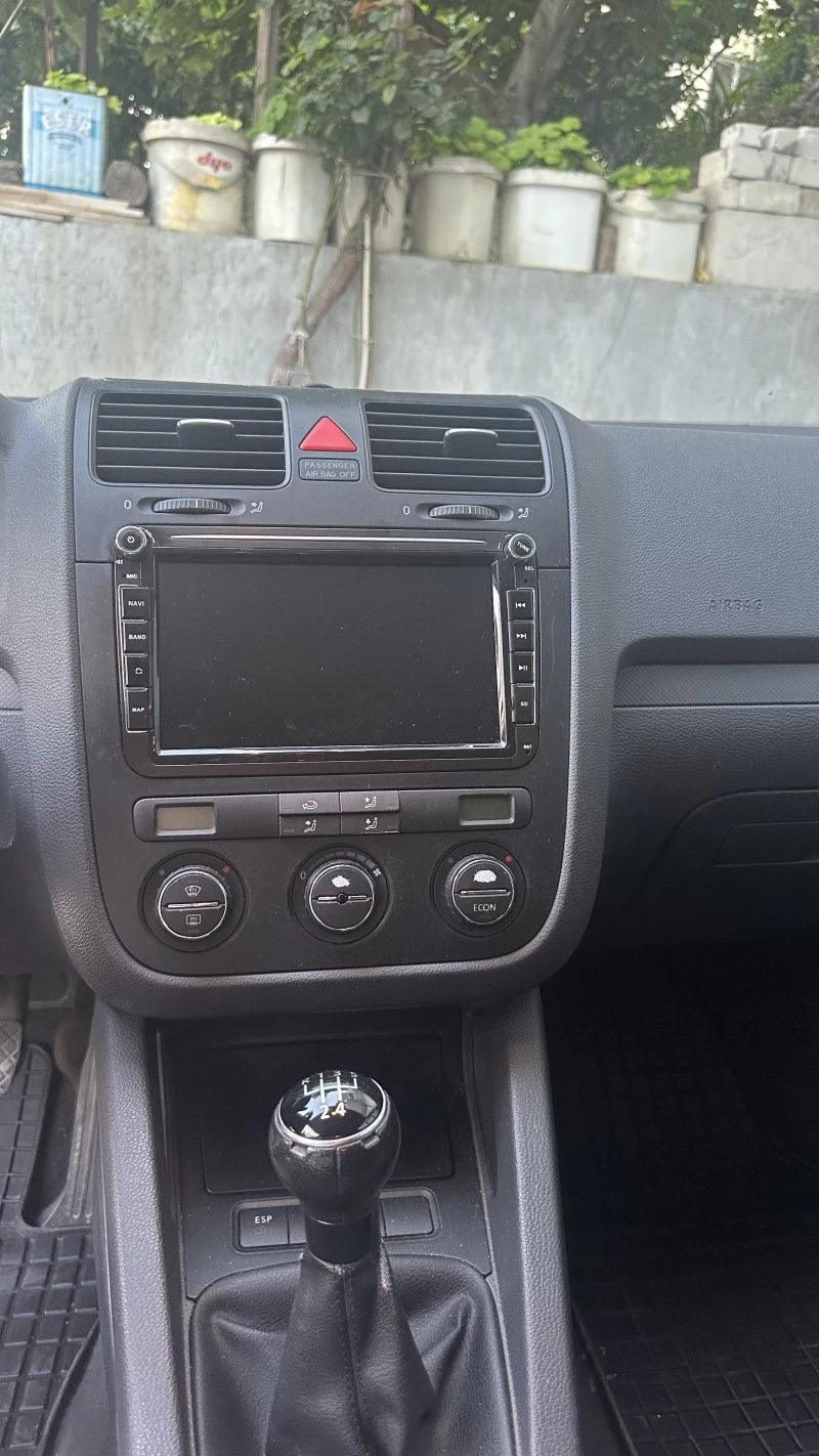 VW Golf, снимка 3 - Автомобили и джипове - 52351759