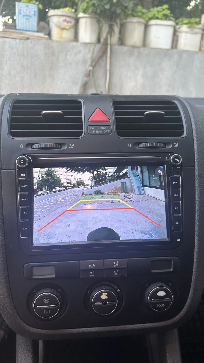 VW Golf, снимка 7 - Автомобили и джипове - 52351759