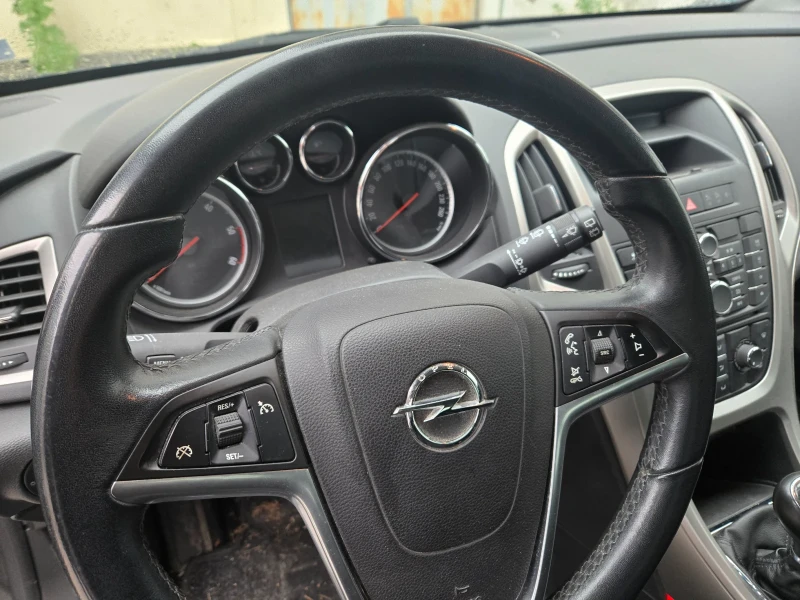Opel Astra, снимка 11 - Автомобили и джипове - 52447074