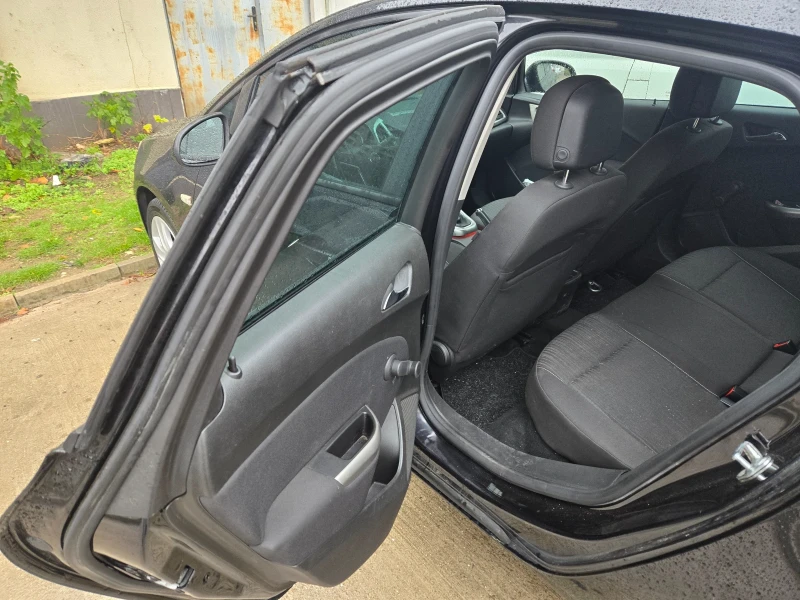 Opel Astra, снимка 13 - Автомобили и джипове - 52447074