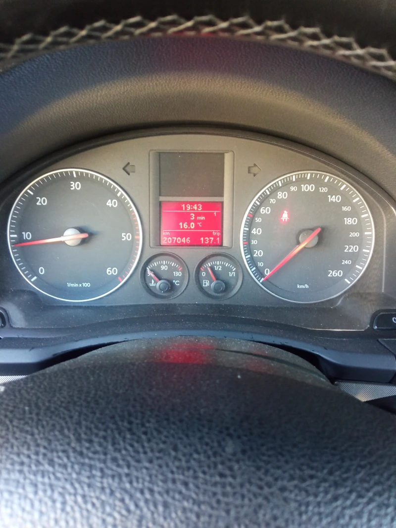 VW Golf, снимка 14 - Автомобили и джипове - 53592283