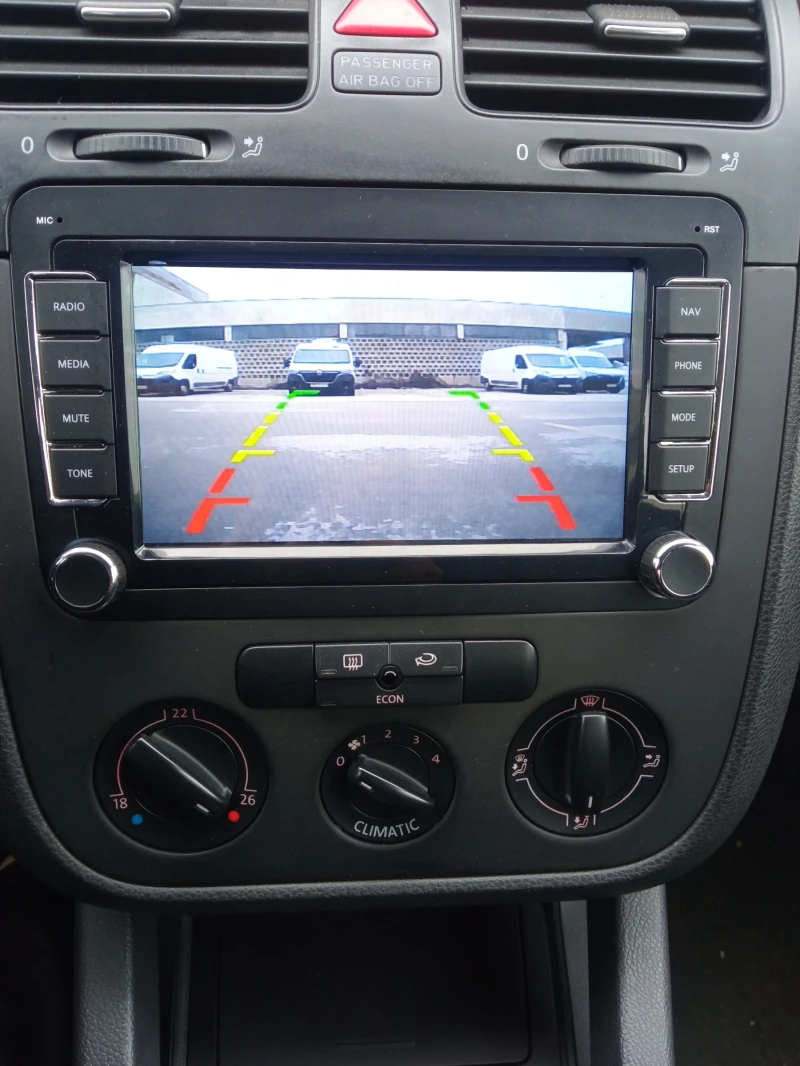 VW Golf, снимка 17 - Автомобили и джипове - 53592283