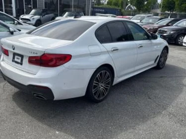 BMW 530 CARFAX * * АВТО КРЕДИТ - изображение 3