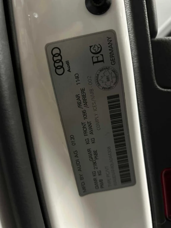 Audi A4 * Progressiv * CARFAX * БЕЗ ПЪРВОНАЧАЛНА ВНОСКА, снимка 15 - Автомобили и джипове - 53221924