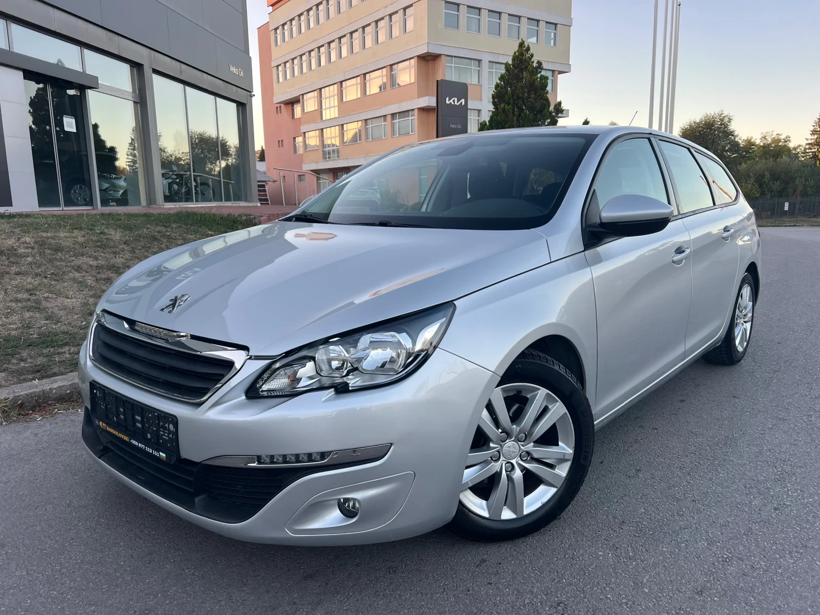 Peugeot 308 1.6/HDI/NAVI/TOP, снимка 1