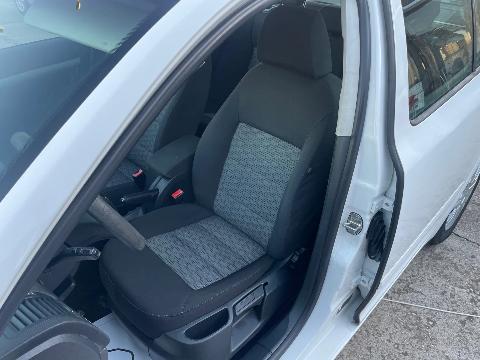 Skoda Octavia 1, 6-ТДИ-105кс. | Mobile.bg — изображение 12