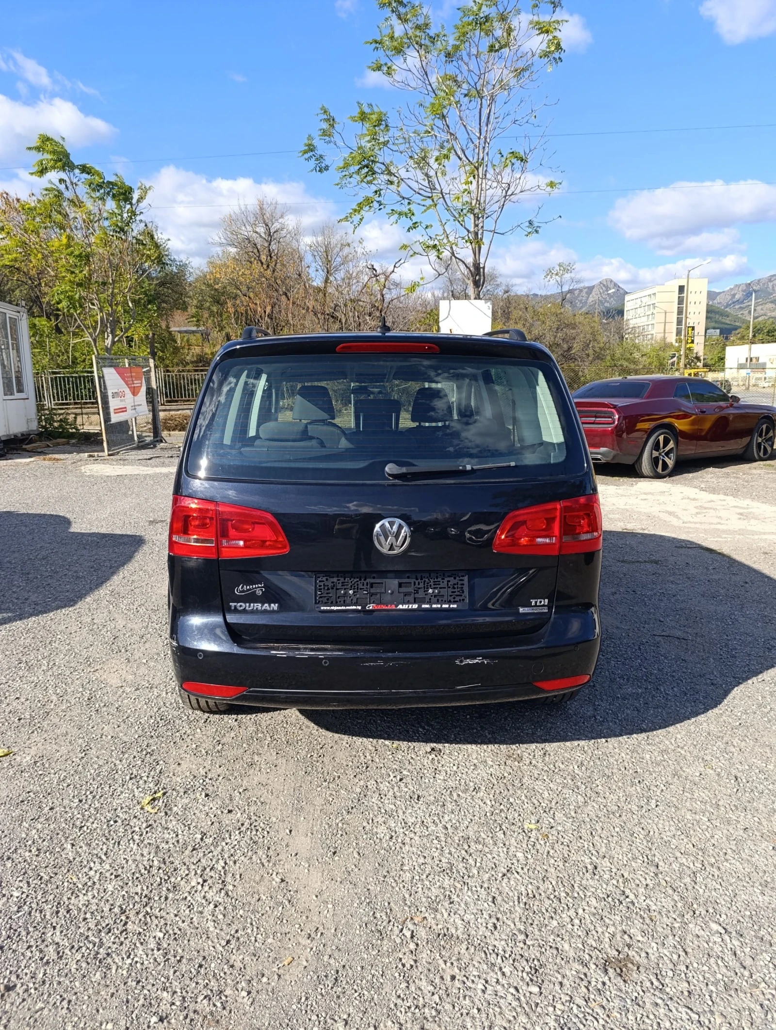 VW Touran 1.6TDI avtomat - изображение 4