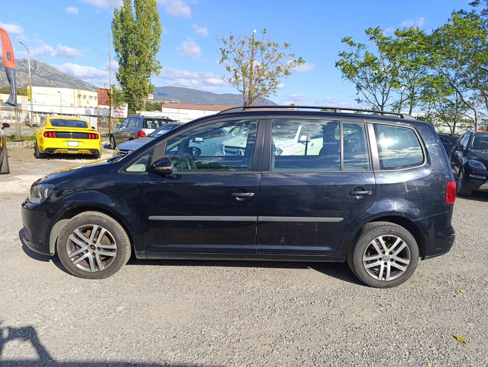 VW Touran 1.6TDI avtomat - изображение 2