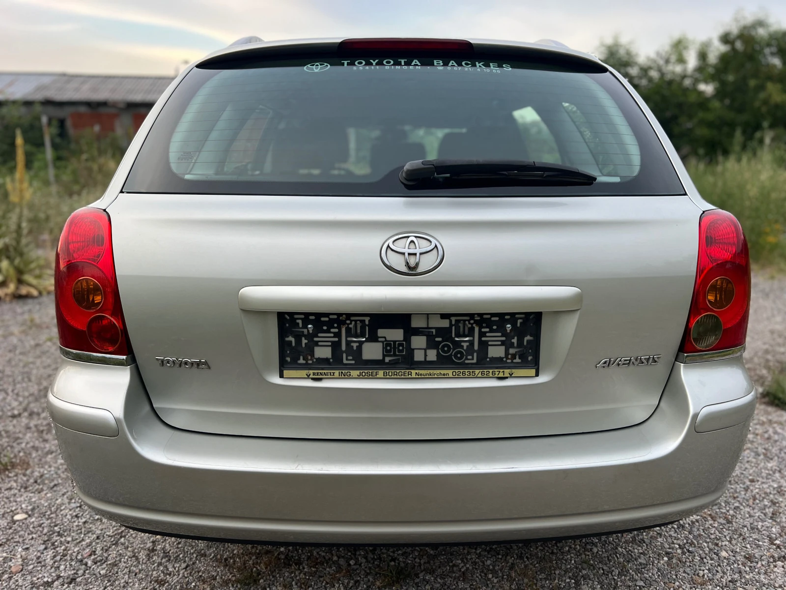 Toyota Avensis 1.8i Klimatrnik - изображение 9