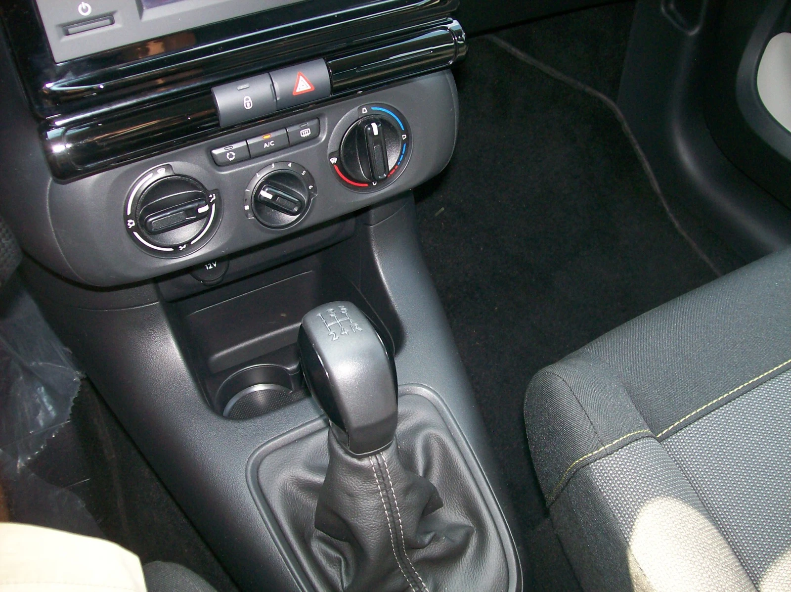 Citroen C3 1, 2i - YOU! EVRO 6B !   | Mobile.bg — изображение 11