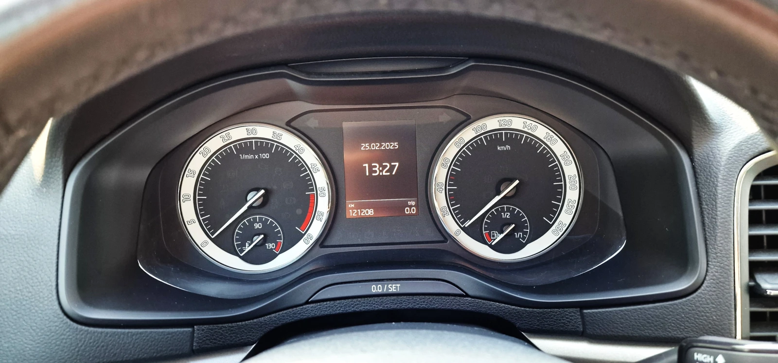 Skoda Karoq 2.0 TDI 44  | Mobile.bg   11