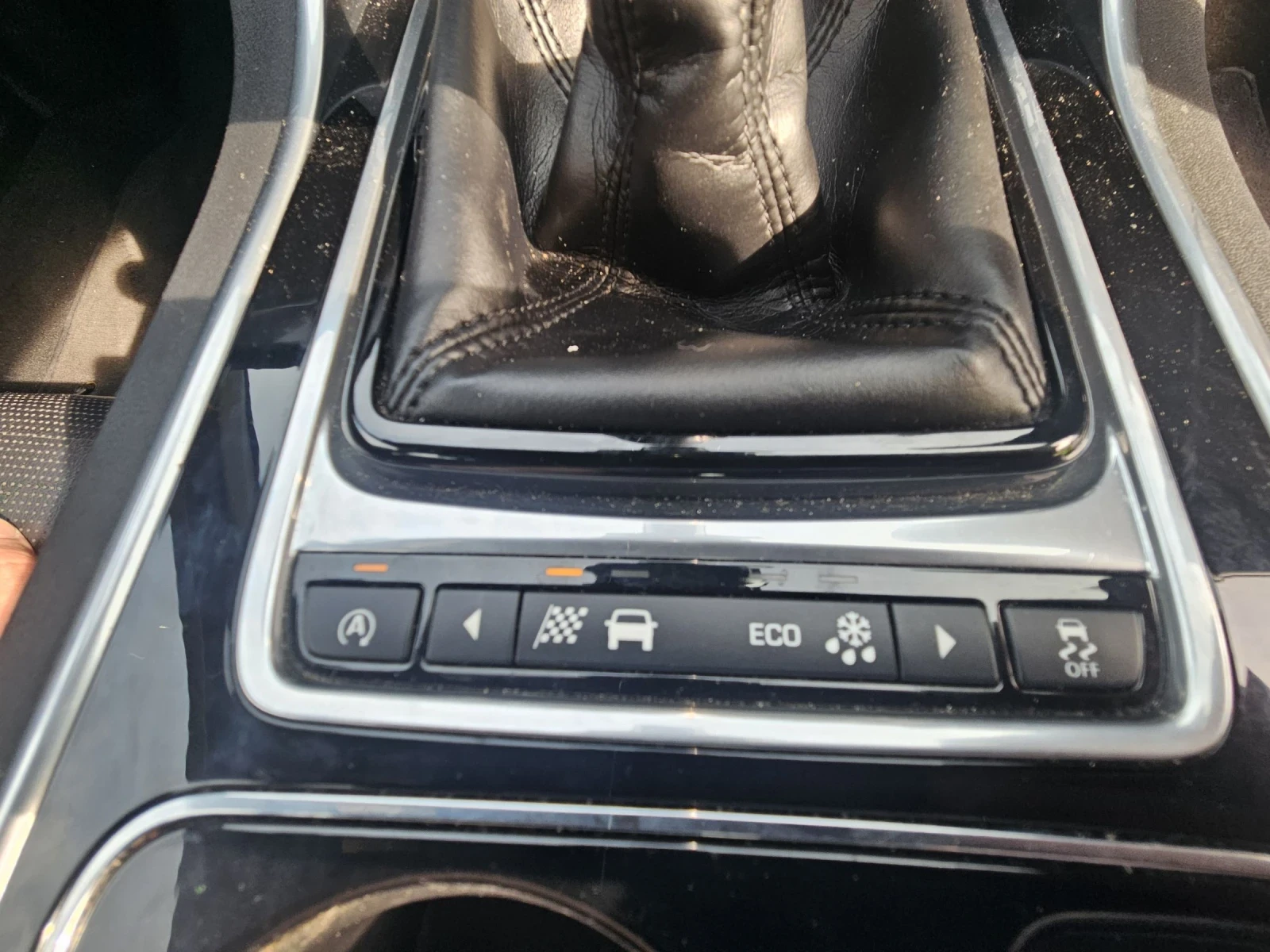 Jaguar Xf 204dtd R-Sport | Mobile.bg — изображение 12