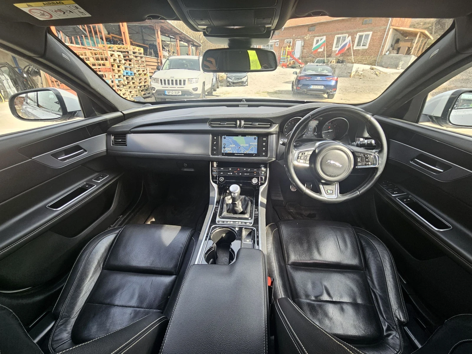 Jaguar Xf 204dtd R-Sport - изображение 9