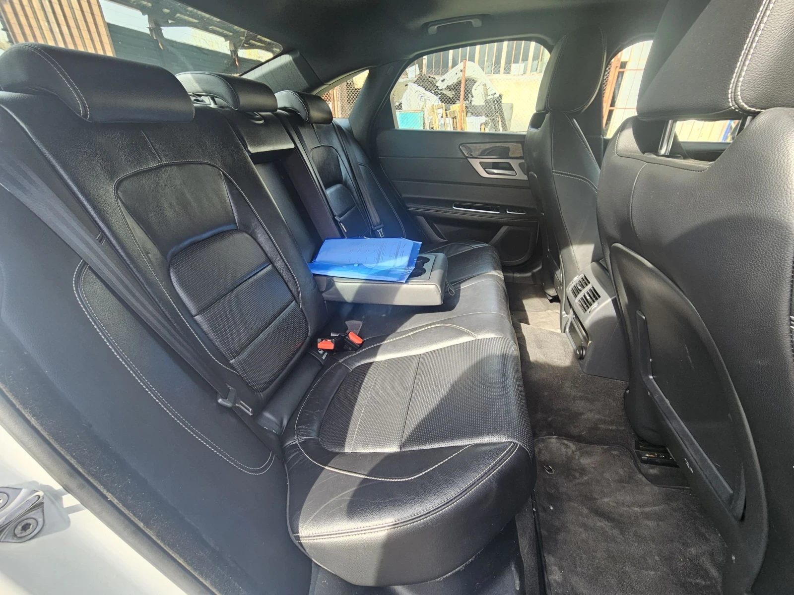 Jaguar Xf 204dtd R-Sport - изображение 7