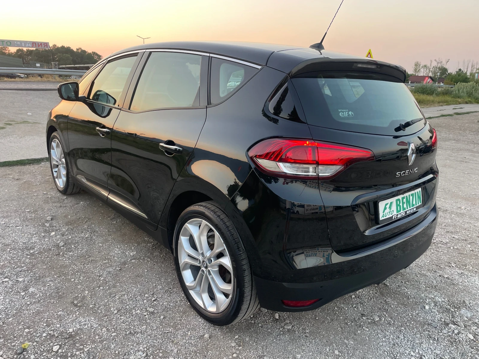 Renault Scenic 1.2TCE-121-TOP | Mobile.bg — изображение 11