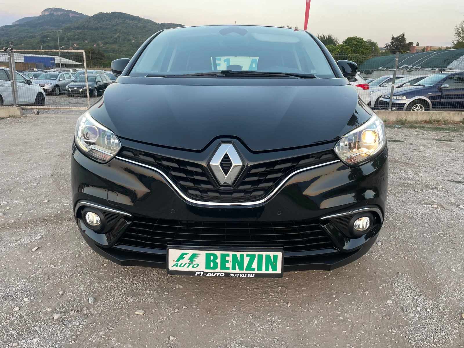 Renault Scenic 1.2TCE-121-TOP - изображение 2