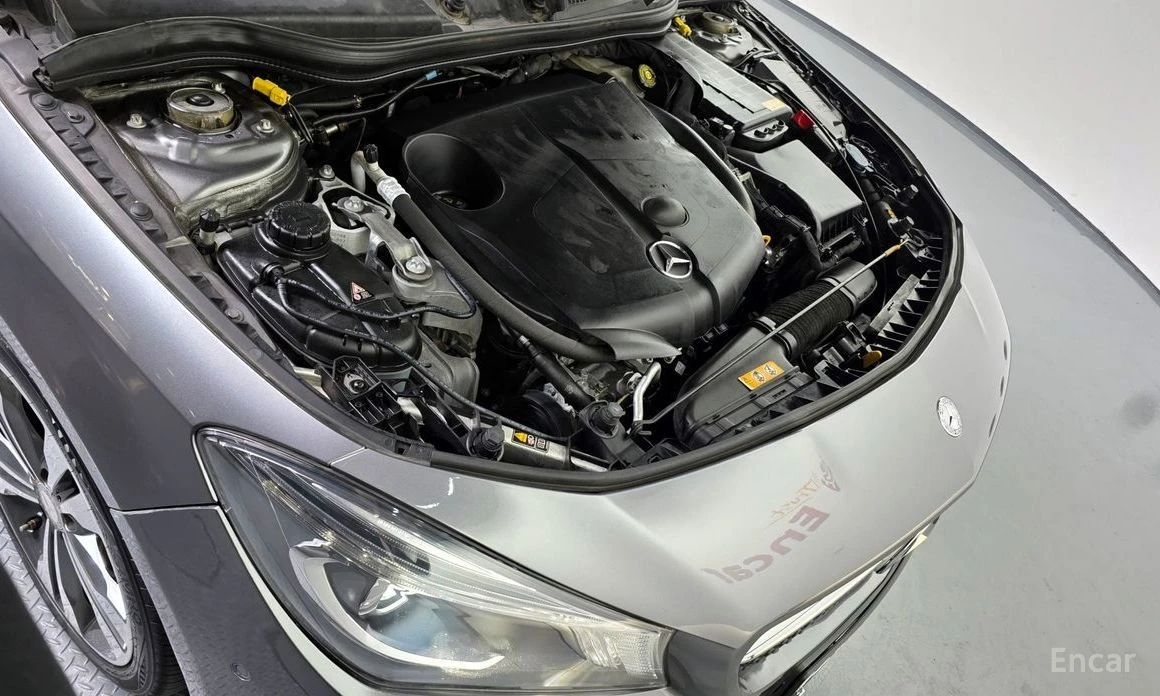 Mercedes-Benz CLA 200  - изображение 6