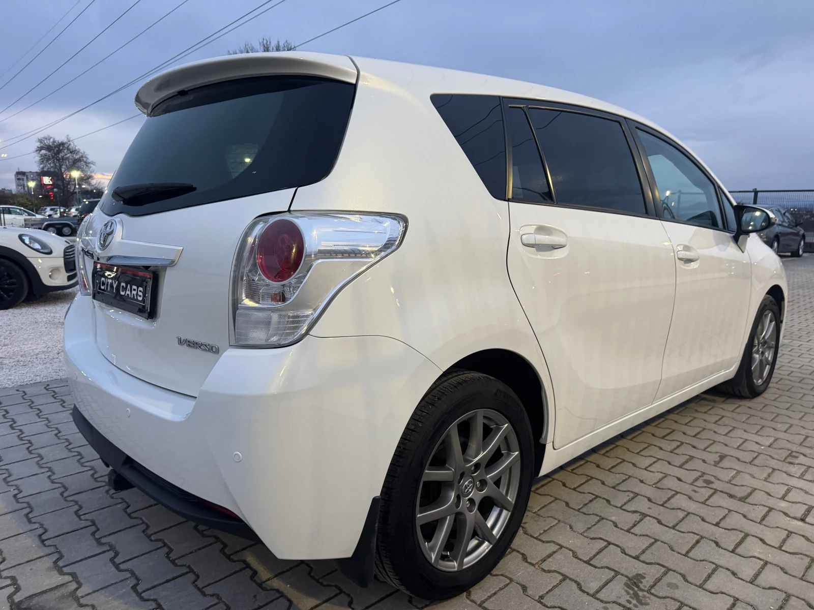 Toyota Verso 2.0-D4D-VAVI  | Mobile.bg � ����������� 7