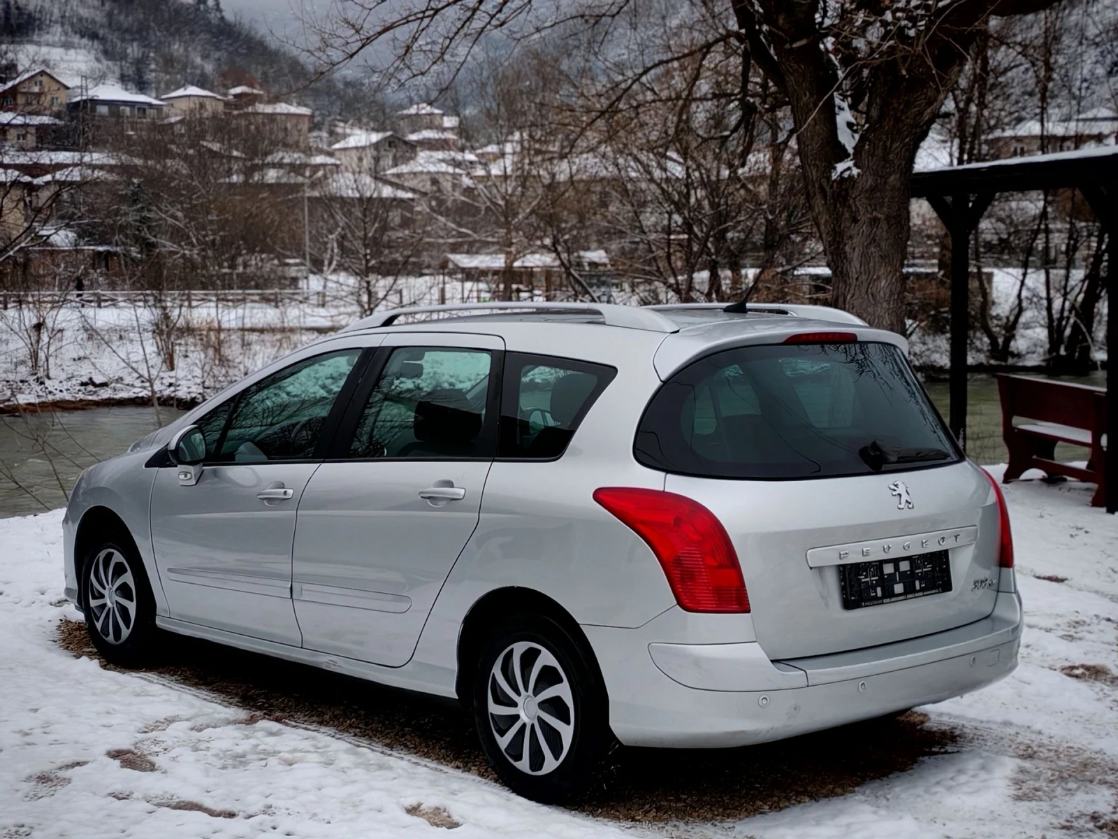 Peugeot 308 1.6HDI(109)* FACELIFT* SW* НОВ ВНОС*  - изображение 3