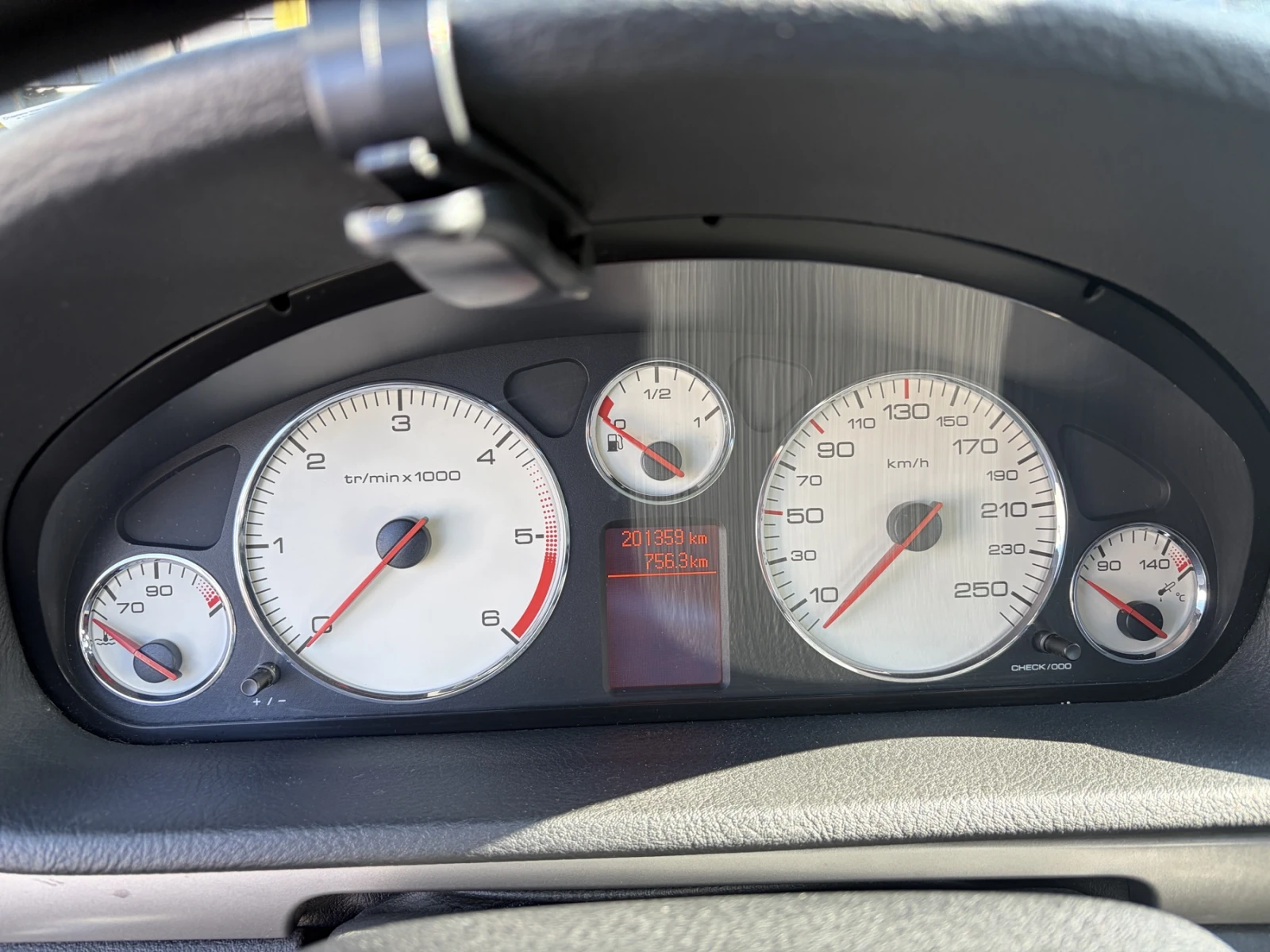 Peugeot 407 Facelift 2.0 HDI   170 к.с.   Реални км   Поддържа, снимка 6 - Автомобили и джипове - 53875808