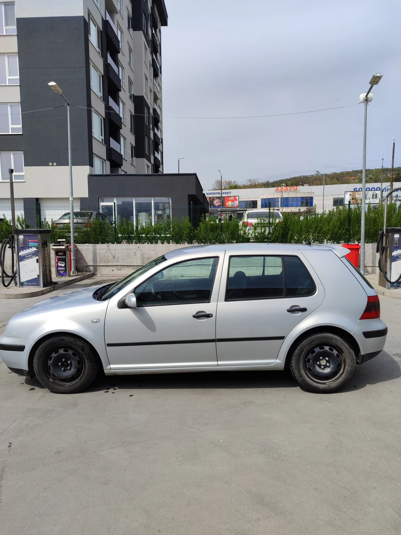 VW Golf, снимка 6 - Автомобили и джипове - 54362552