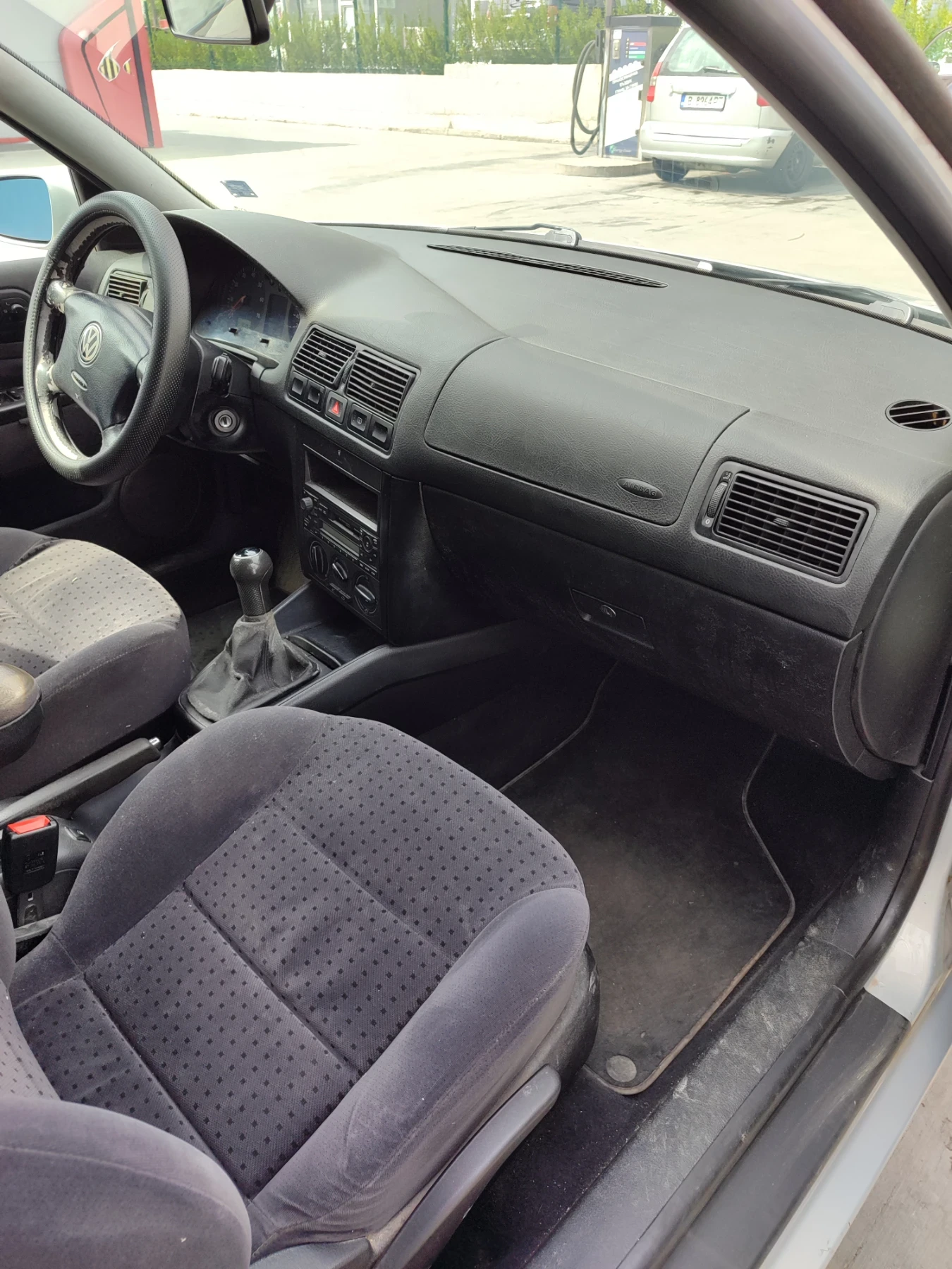 VW Golf, снимка 14 - Автомобили и джипове - 54362552