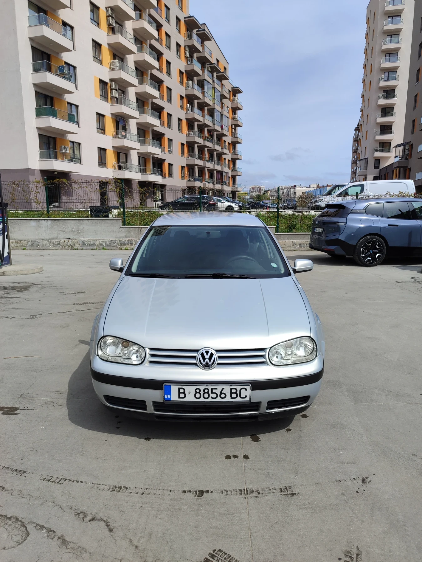 VW Golf, снимка 3 - Автомобили и джипове - 54362552