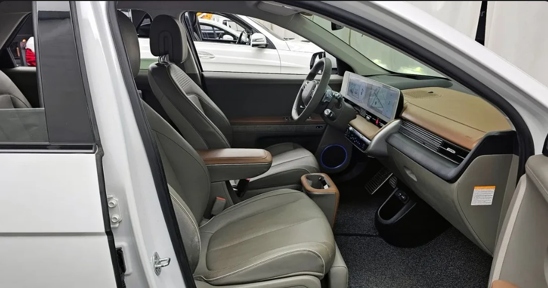 Hyundai Ioniq 5 Long Range AWD Premium, снимка 11 - Автомобили и джипове - 54469658