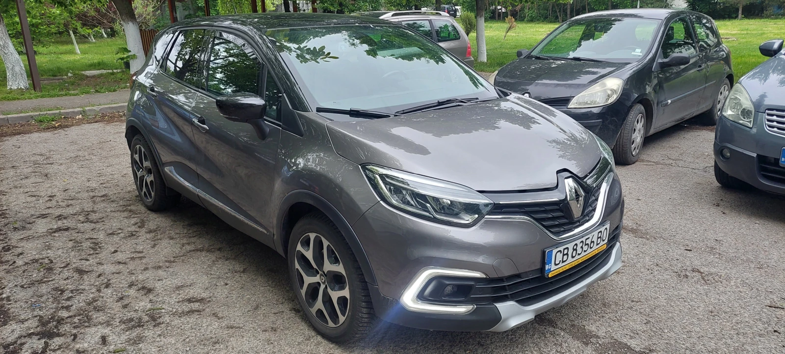 Renault Captur Eagle, снимка 2 - Автомобили и джипове - 54715057