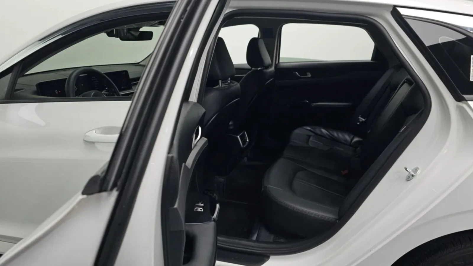 Kia K5 2.0 LPG ТЕЧНА ФАЗА !, снимка 16 - Автомобили и джипове - 54751487