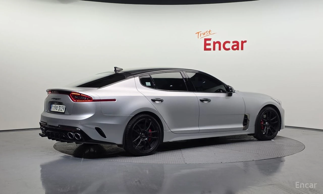 Kia Stinger 3.3* TURBO* AWD* ���������* �����* 360������*  | Mobile.bg � ����������� 2