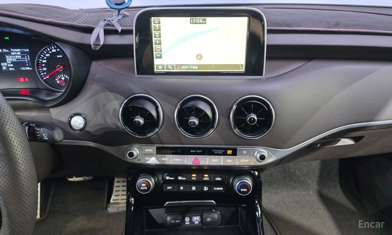Kia Stinger 3.3* TURBO* AWD* ���������* �����* 360������*  | Mobile.bg � ����������� 9
