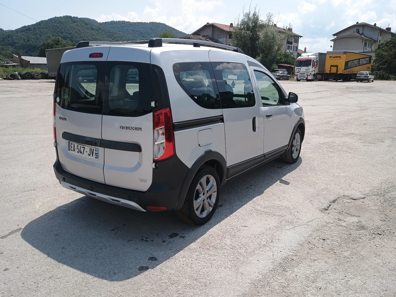 Dacia Dokker STEPWAY, снимка 12 - Автомобили и джипове - 55272365