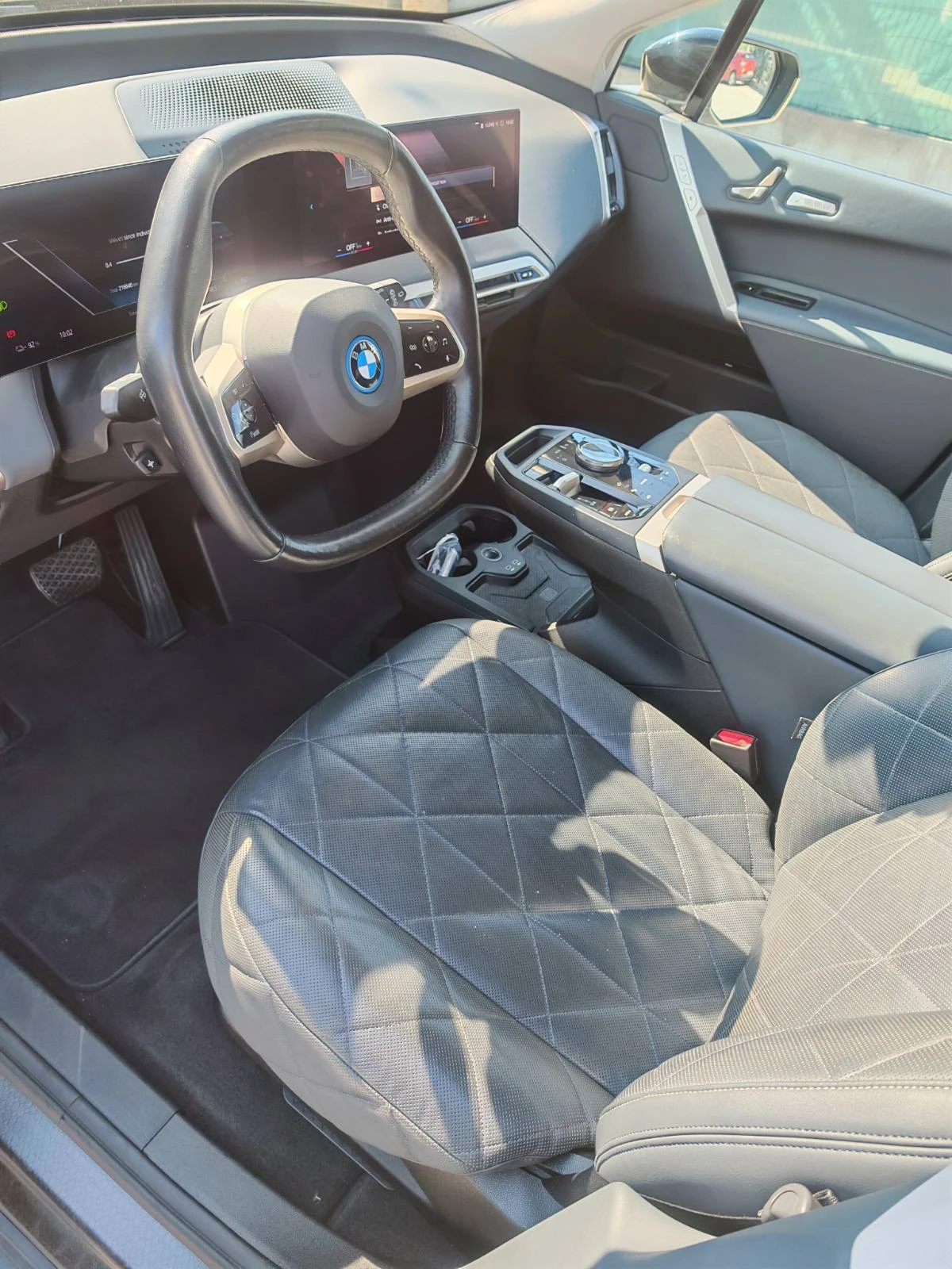BMW iX 50 XDRIVE 523hp, снимка 11 - Автомобили и джипове - 55278894