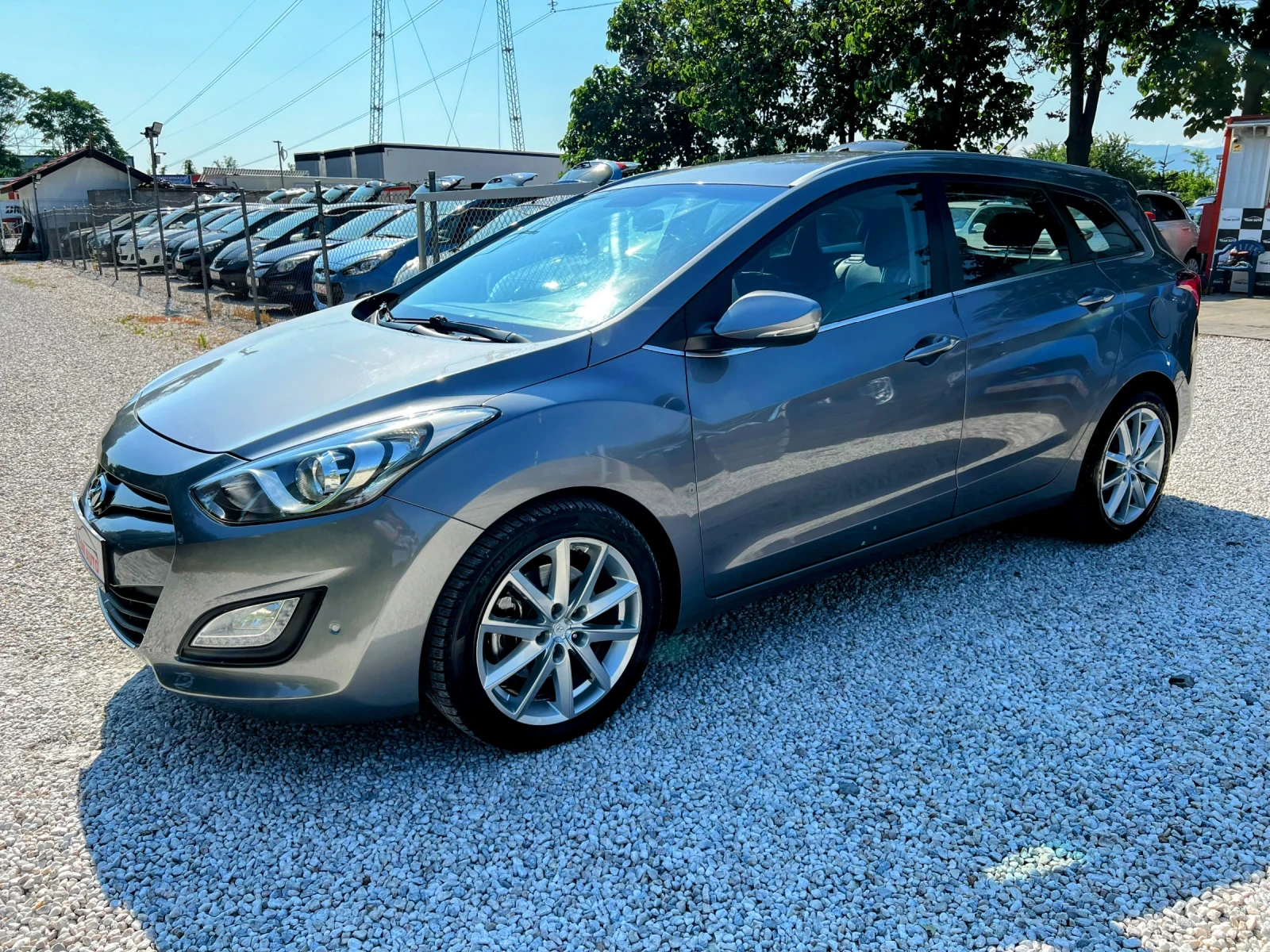 Hyundai I30 1.6CRDI 165000KM AUTOMATIC EURO5, снимка 3 - Автомобили и джипове - 55310286
