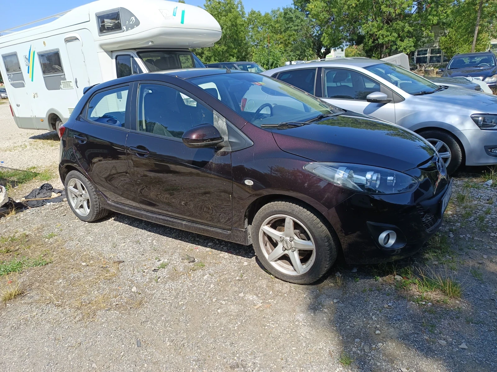 Mazda 2 1.5 / Газ, снимка 2 - Автомобили и джипове - 55438278
