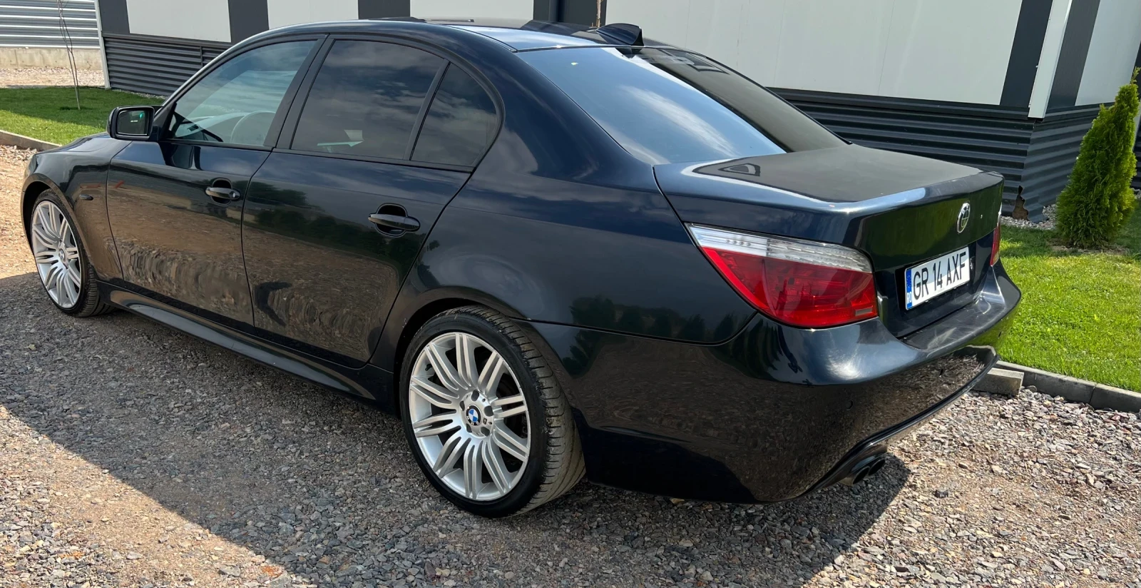 BMW 530, снимка 3 - Автомобили и джипове - 55659613