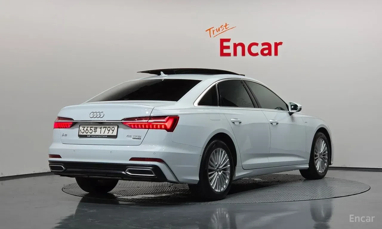 Audi A6 45TFSI* MATRIX* S* LINE* ОБДУХВАНЕ* ХЕДЪП* LANE* A, снимка 2 - Автомобили и джипове - 55799722