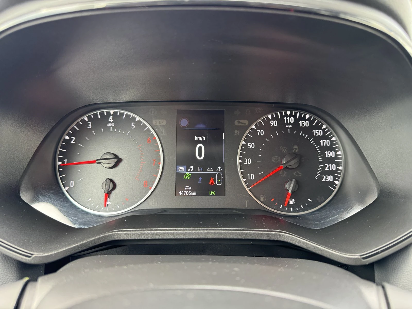 Renault Clio 1.0 Tce LPG  | Mobile.bg � ����������� 15